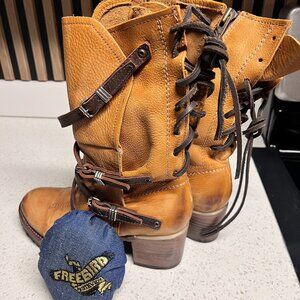 Freebird Cora boot tan/camel W7